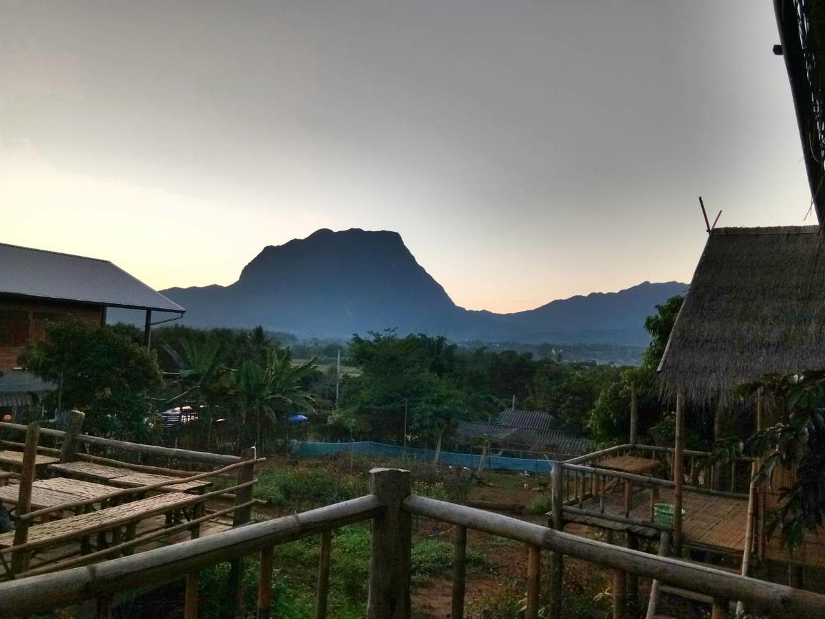 Baan Aingdoi Homestay, Чіанґдау Екстер'єр фото