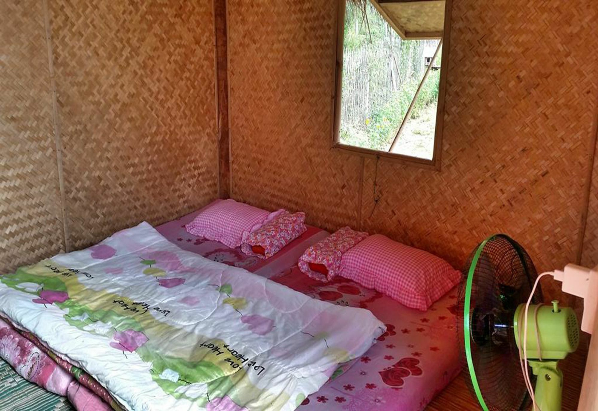 Baan Aingdoi Homestay, Чіанґдау Екстер'єр фото