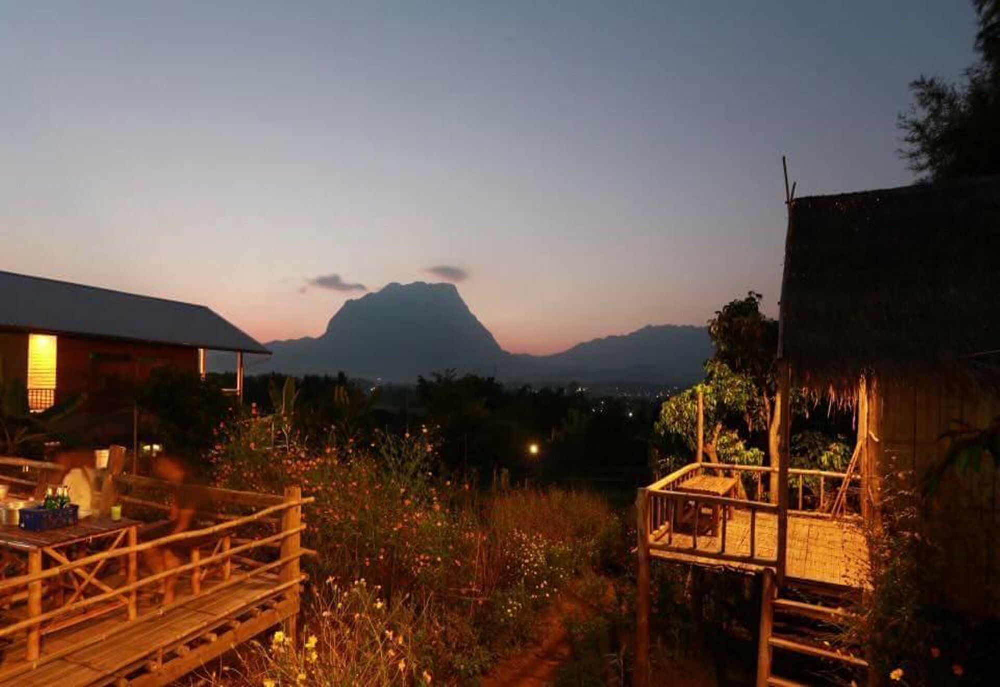 Baan Aingdoi Homestay, Чіанґдау Екстер'єр фото
